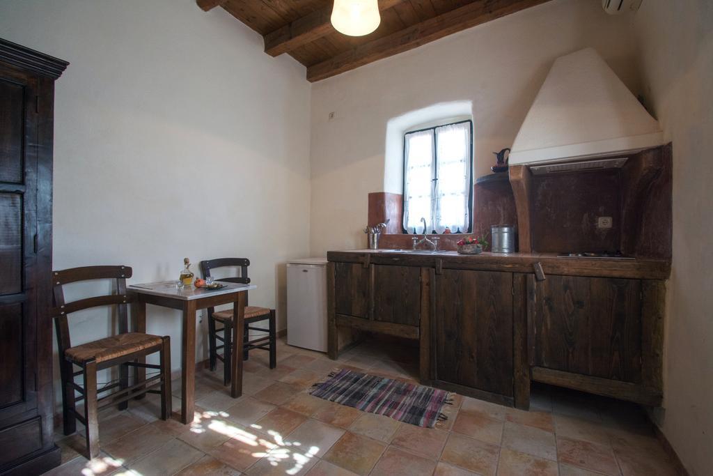 Abramis Rooms Mitata Bagian luar foto