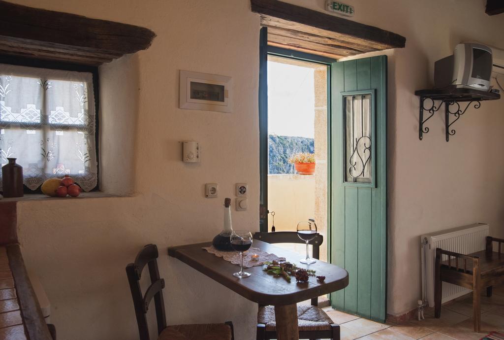 Abramis Rooms Mitata Bagian luar foto
